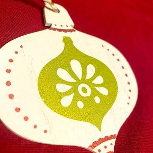 Wooden Handpainted Rustic Farmhouse Ornament